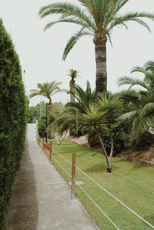 Mholidays Tomares Dış mekan fotoğraf